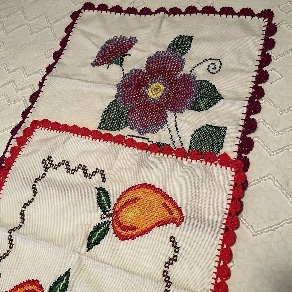 VTG  Needlepoint Tea‎ Towels Set Of 2 Crochet Trim Farmhouse Chic Handmade Decor